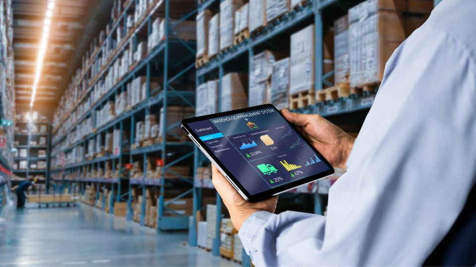 How TMS Transforms E-commerce Logistics Operations 6 E-commerce logistics