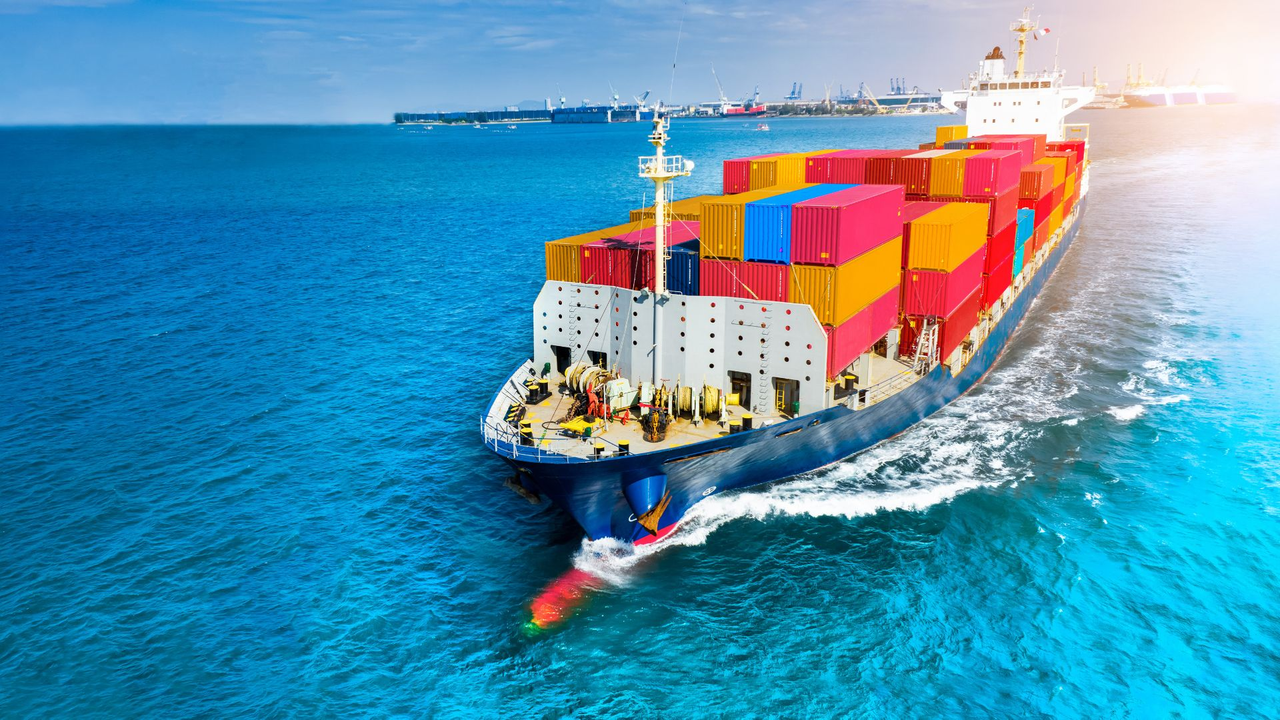Reducing Dwell Time in Shipping with Real-Time Visibility