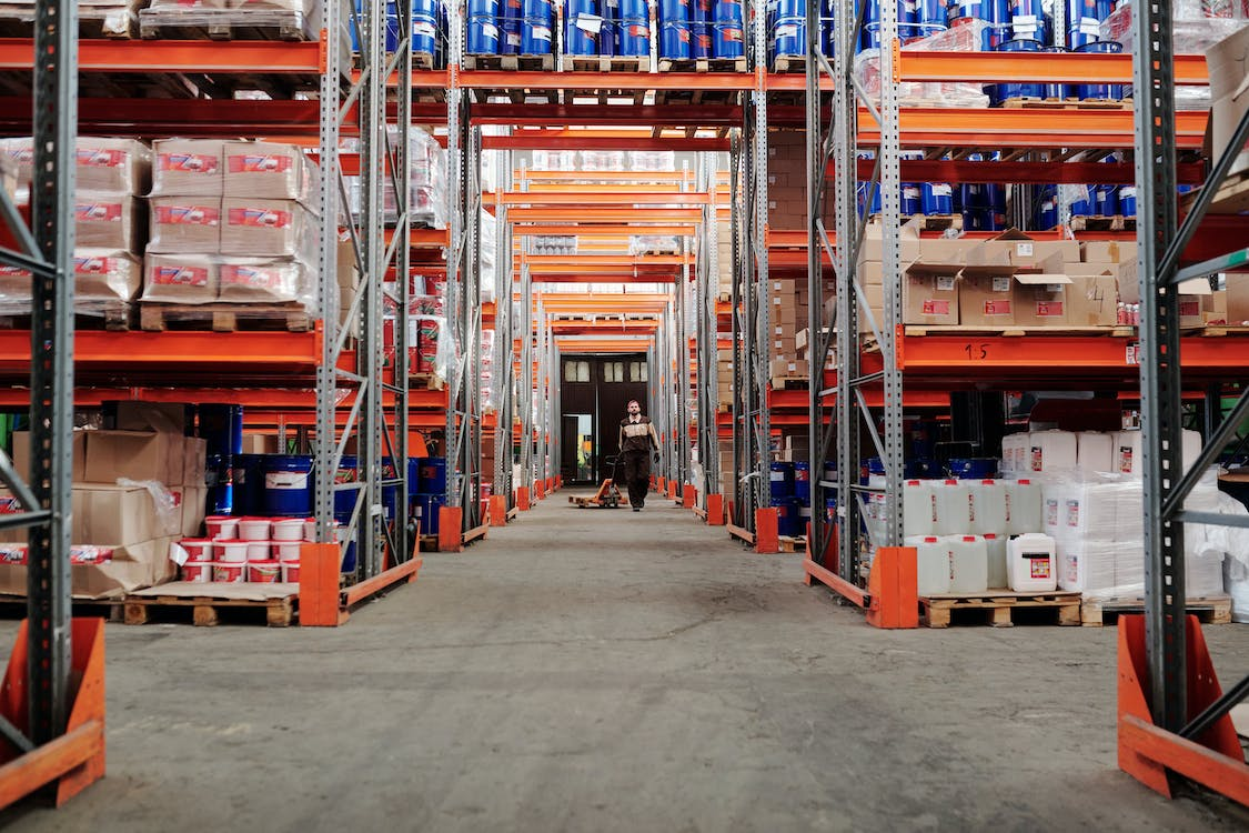 Cross-Border Fulfillment and Customs Fees: What You Should Know