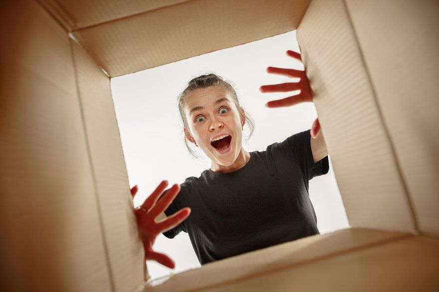 cheap international shipment tracking service USA