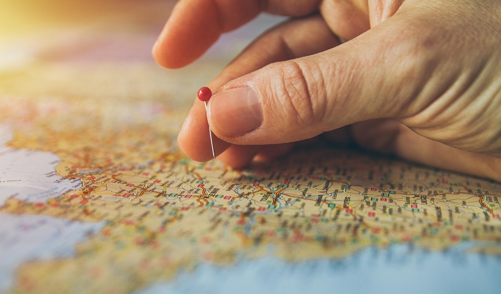 Turning Tracking into Storytelling: Creative Uses of a Global Logistics Track Platform 7 image 631