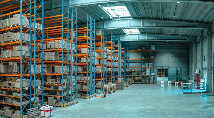 Cómo lograr una visibilidad logística global de principio a fin en 2025 6 Global logistics visibility - postalparcel