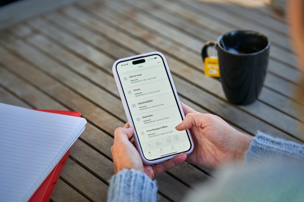 Parcel Tracking Not Updating? 9 Real Reasons + What to Do Next